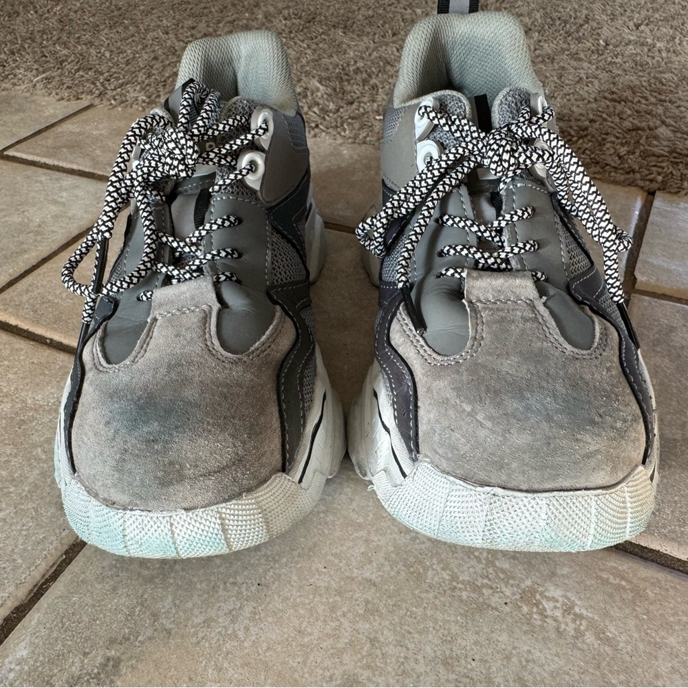 Women’s steel toe
